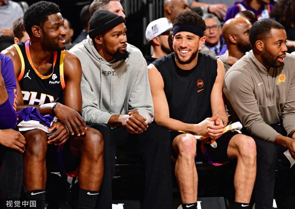 赛季的表现 赛季的表现