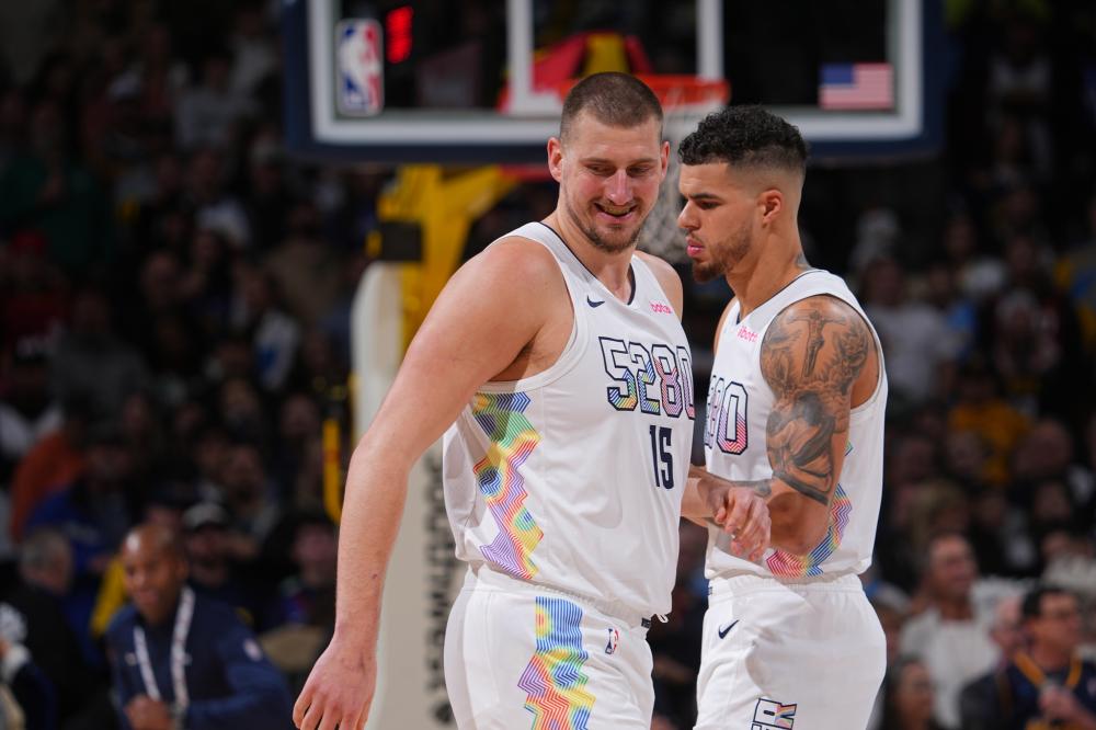 引擎中更容 引擎中更容