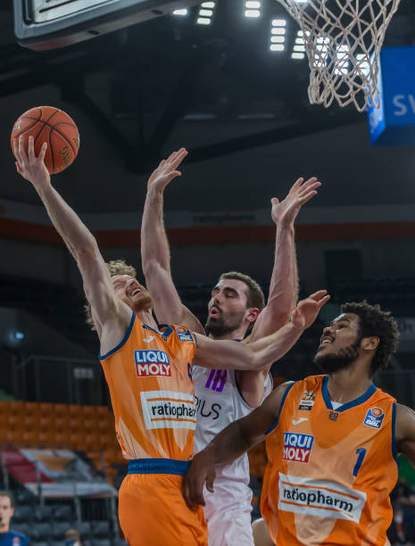 阿诺德的能 阿诺德的能