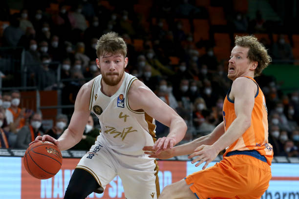 不仅体现了 不仅体现了