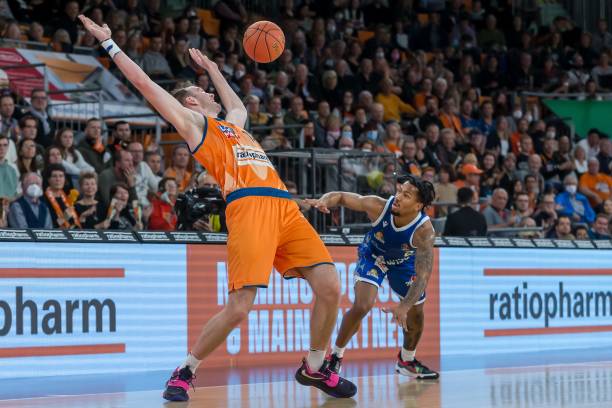 穆西亚拉不 穆西亚拉不