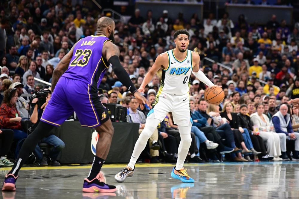 能够激励周 能够激励周