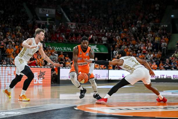 练和分析师 练和分析师